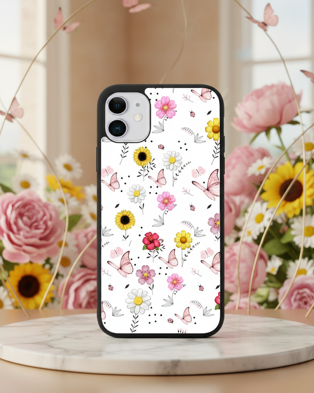 Funda Floral con Mariposas – Dulzura que Protege tu Estilo